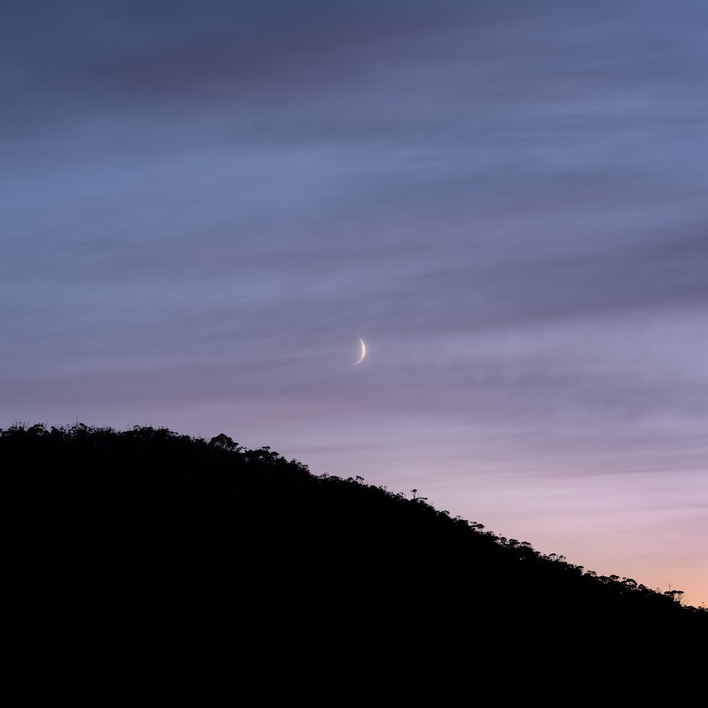 Crescent moon, Freycinet